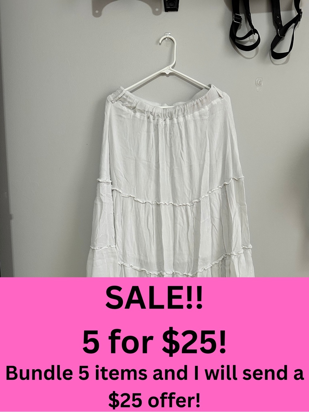 5/$25 Eden & Olivia White Tiered Maxi Skirt